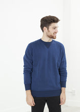 Load image into Gallery viewer, Jeth Sweatshirt in Blue/Royal
